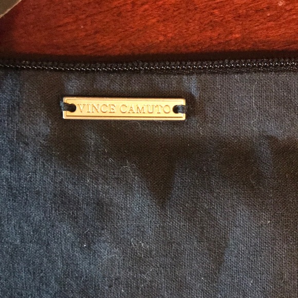 2 pcs Vince Camuto NWT Wristlet Banana Republ Belt - Picture 4 of 8